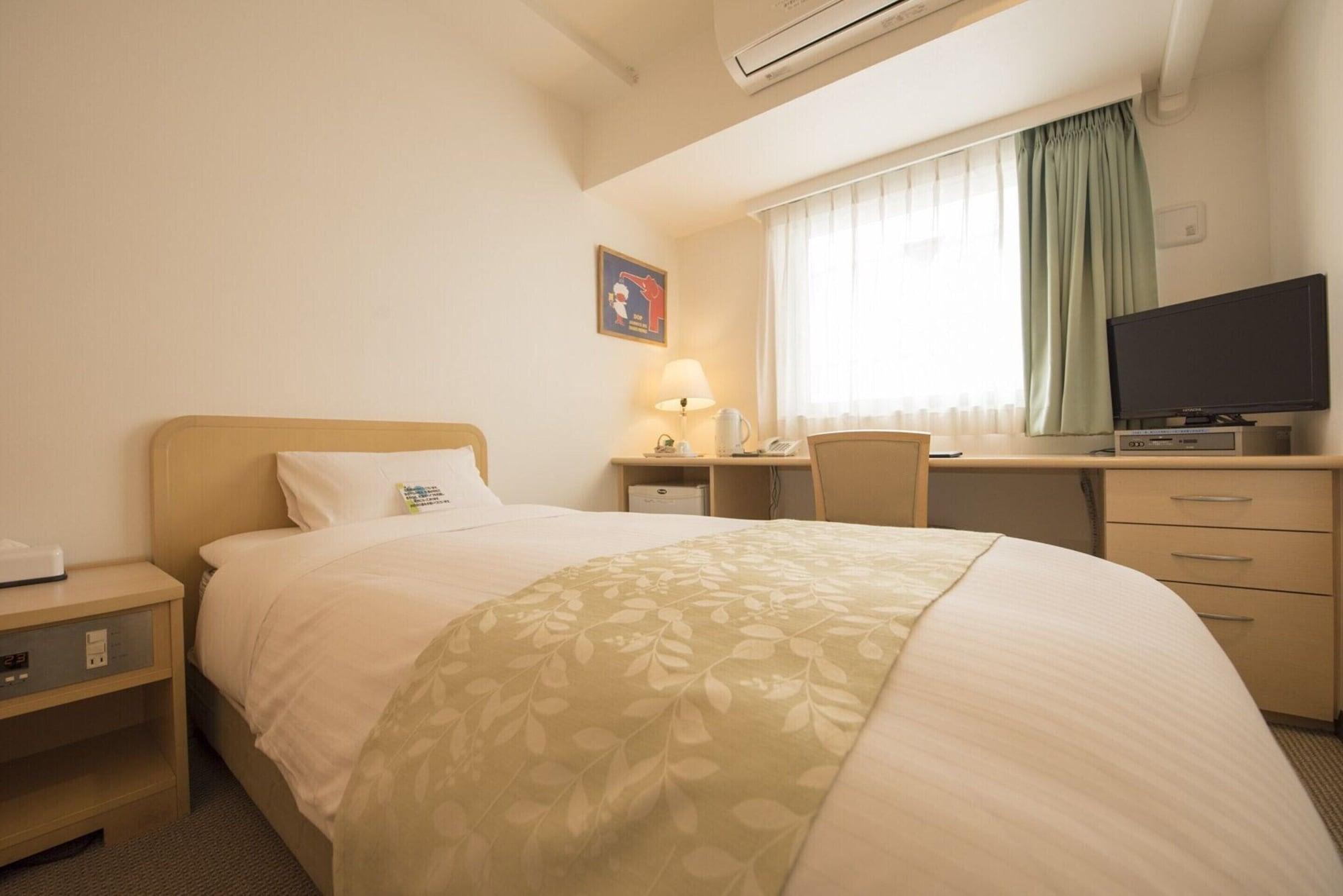 Hotel Famy Inn Kinshicho Tokyo Exterior photo