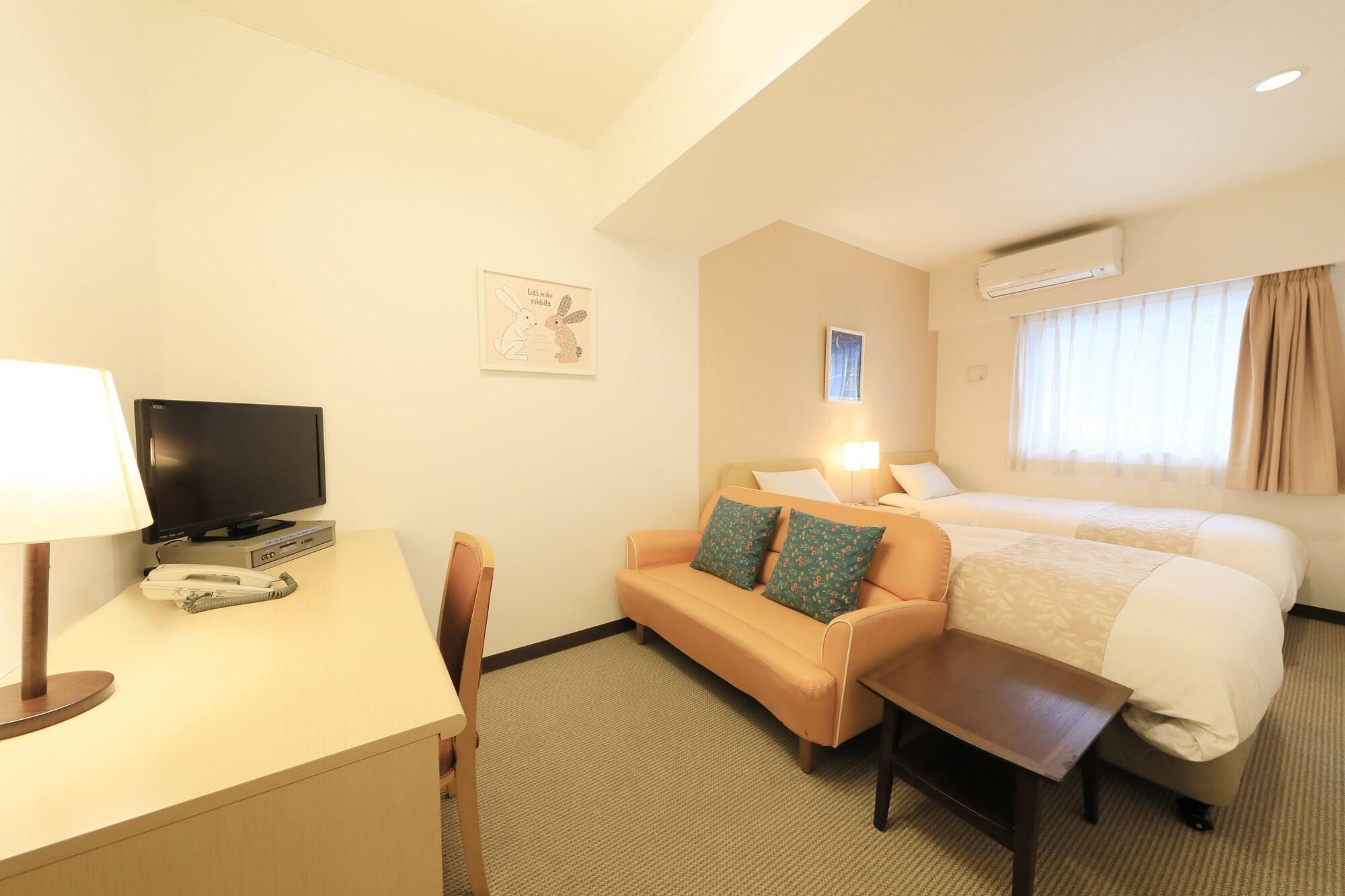 Hotel Famy Inn Kinshicho Tokyo Exterior photo